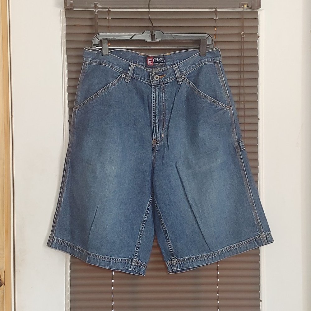 Chaps mans denim shorts size see description